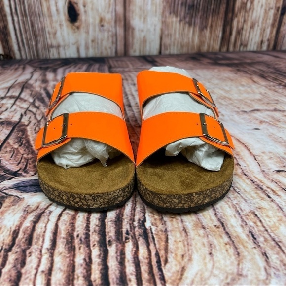 Ositos Bright Neon Orange Buckle Slide Sandals NIB Size 8 - Picture 2 of 13